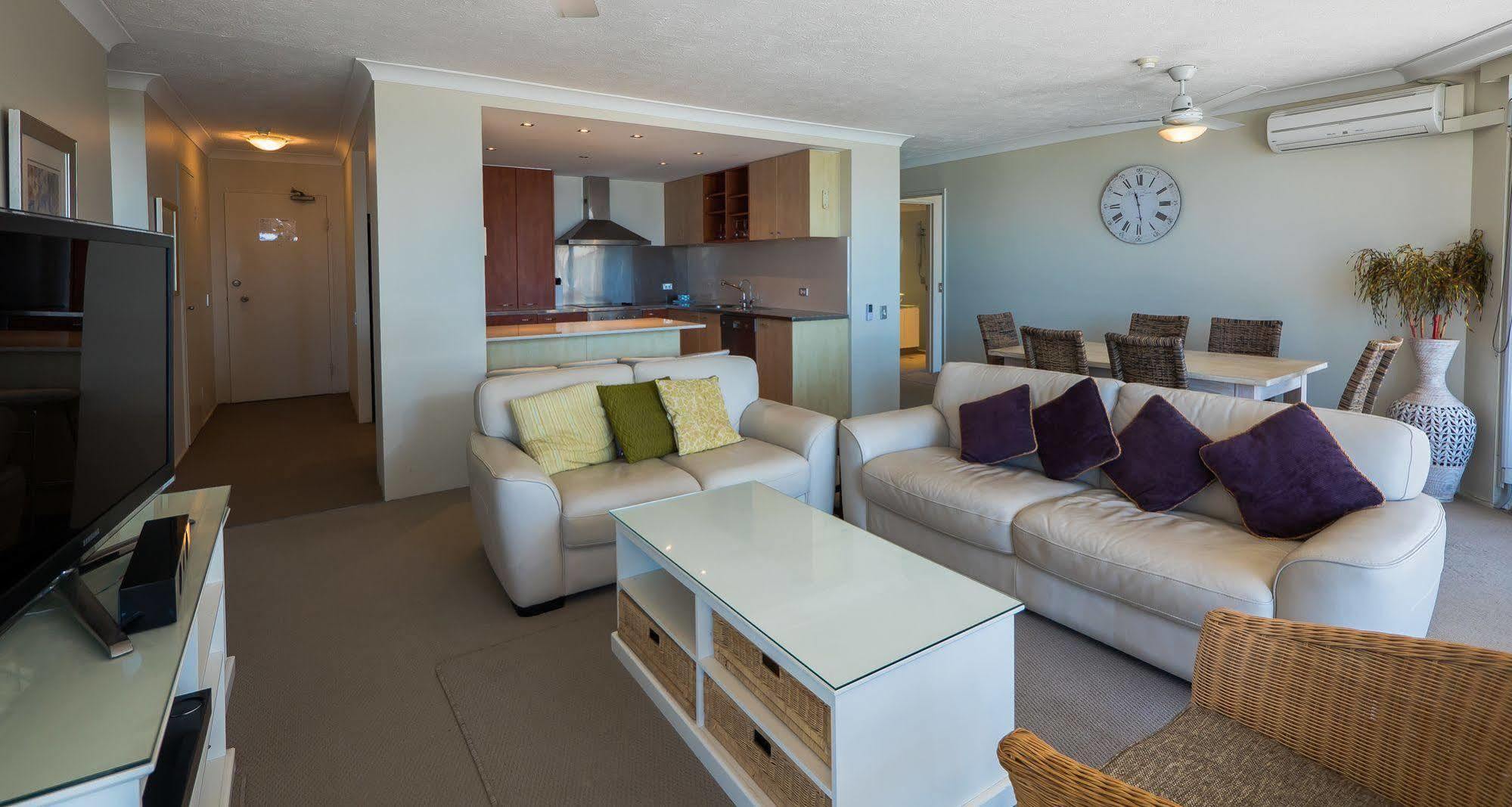 Aparthotel Carrington Court 3*